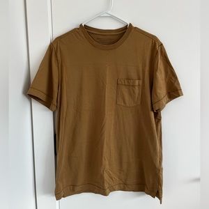 Banana Republic Tshirt (Mustard)